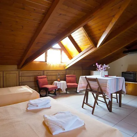 Louiza Apartment